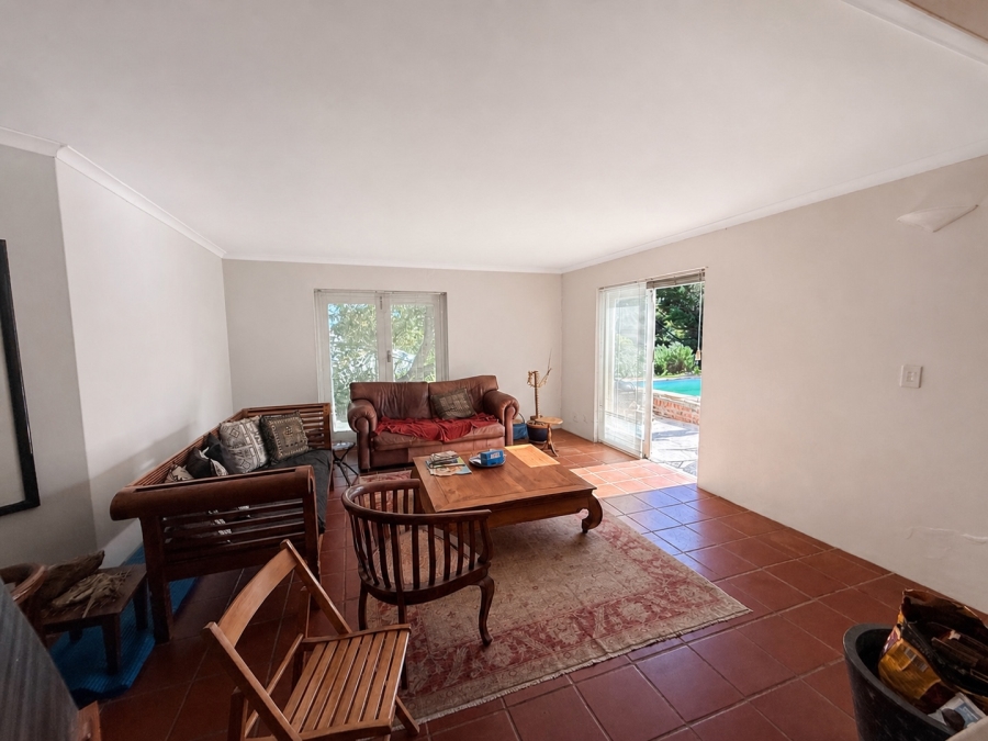 2 Bedroom Property for Sale in Camps Bay Western Cape